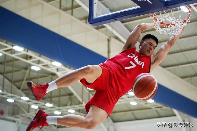 华体会体育APP下载-国家队征程“屡战屡败”！上海24岁锋线这一次能冲击最终12人吗？